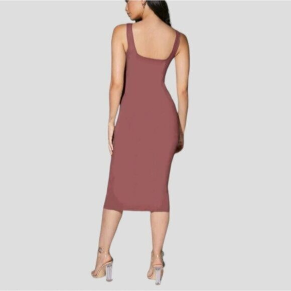 New Mauve Stretchy Square Neckline Sexy Midi Dress- Size M - Picture 6 of 8